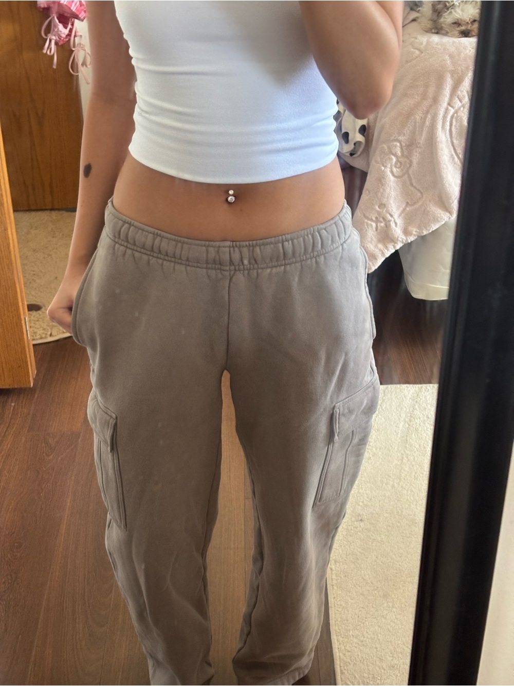 aritzia tna tan cargo sweatpants